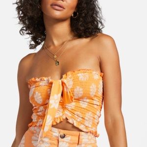 BILLABONG STRAPLESS CROP TOP